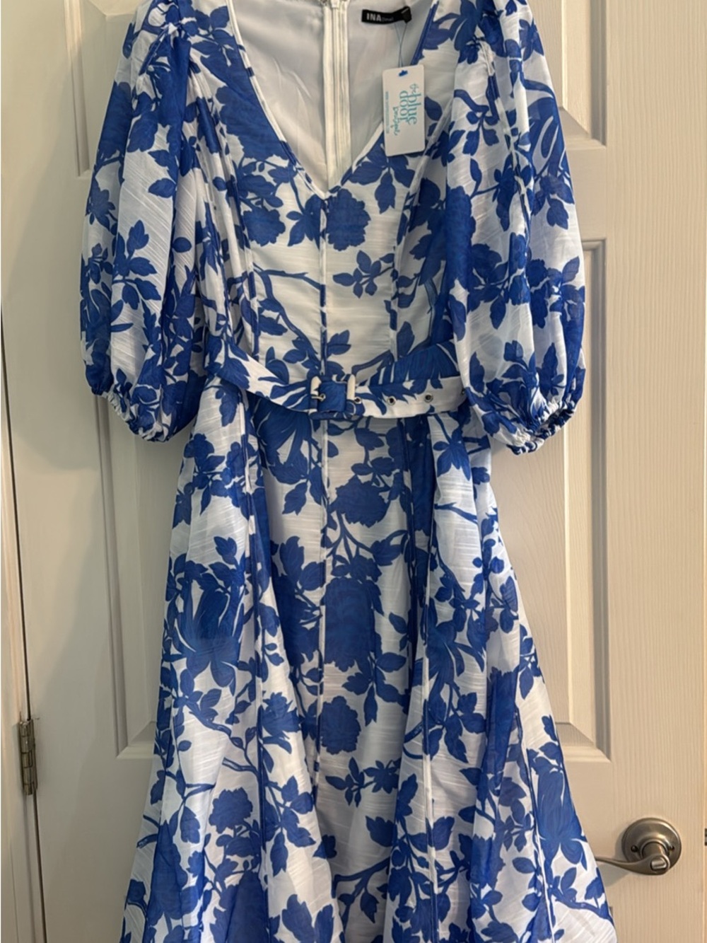 NWT Blue Floral V-Neck Midi Dress with Belt - Picture 5 of 7